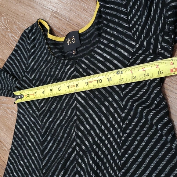 (S) W5 Anthropologie Striped ¾ Sleeve Flowy Top Lightweight Made in the U.S.A - Picture 7 of 9